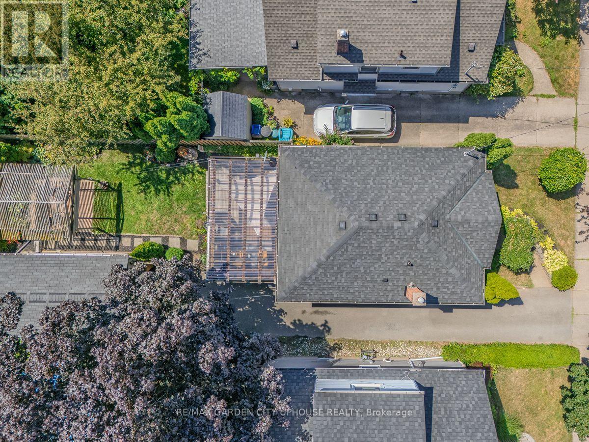 14 Spruce Street, St. Catharines, Ontario  L2R 1B3 - Photo 21 - X13215086