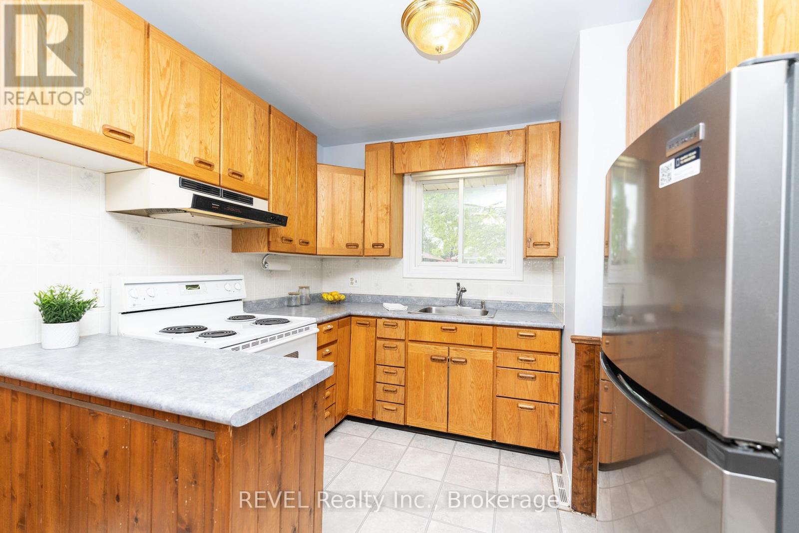 247 Kilgour Avenue, Welland, Ontario  L3C 2R1 - Photo 13 - X13215088