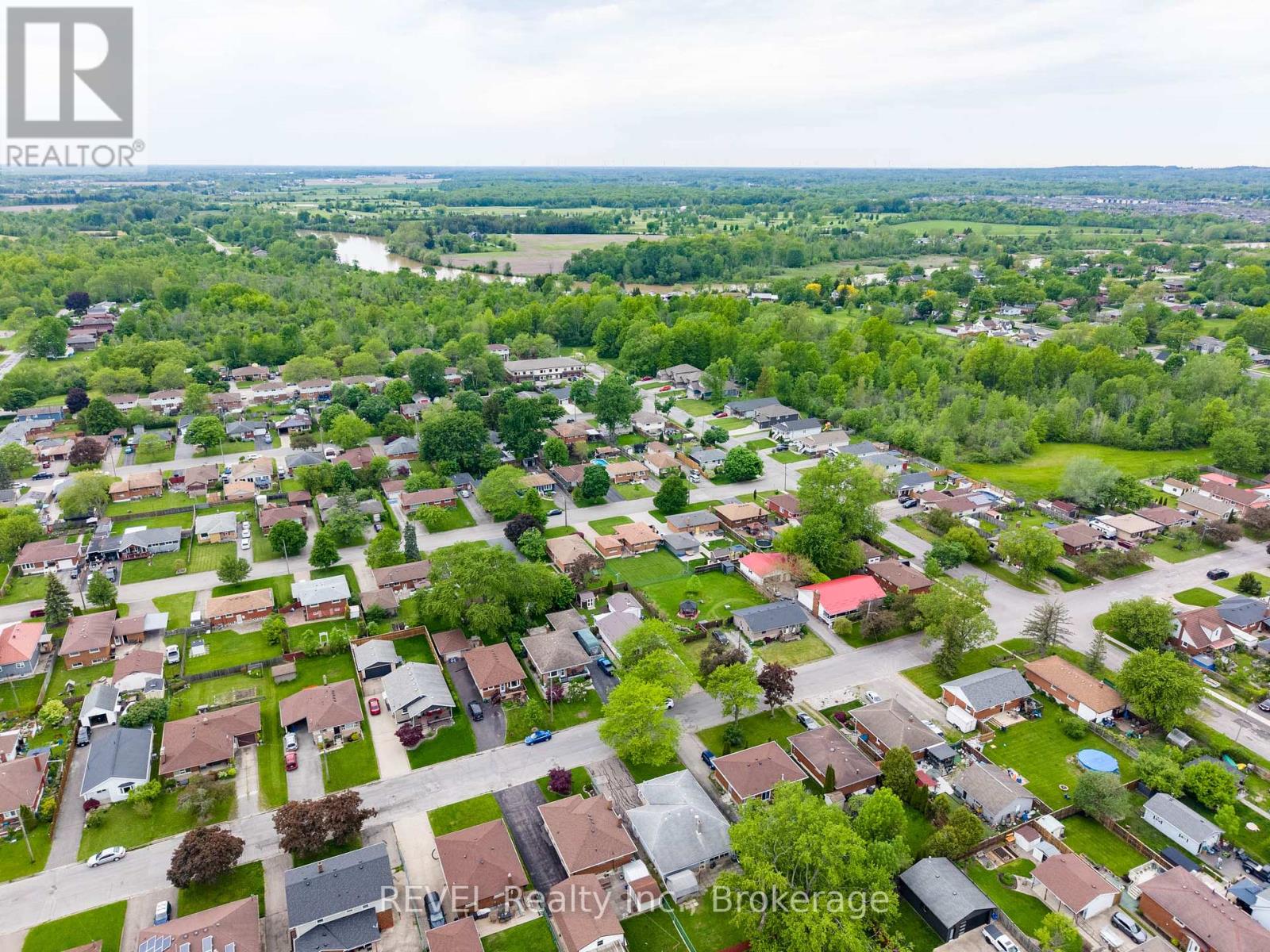 247 Kilgour Avenue, Welland, Ontario  L3C 2R1 - Photo 41 - X13215088