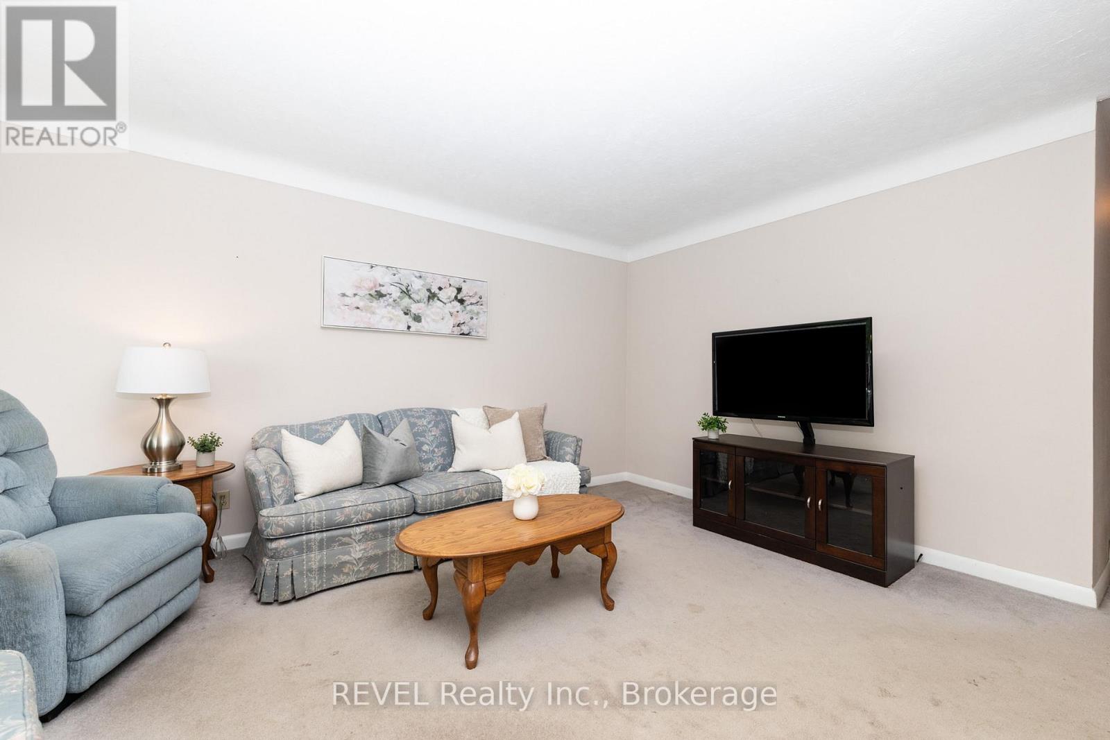 247 Kilgour Avenue, Welland, Ontario  L3C 2R1 - Photo 7 - X13215088