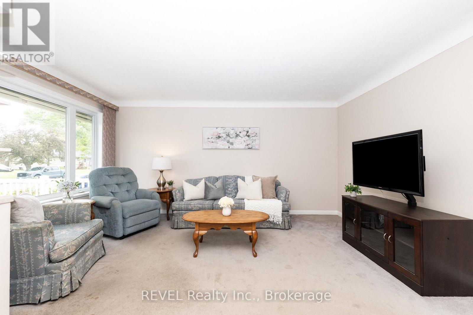 247 Kilgour Avenue, Welland, Ontario  L3C 2R1 - Photo 8 - X13215088