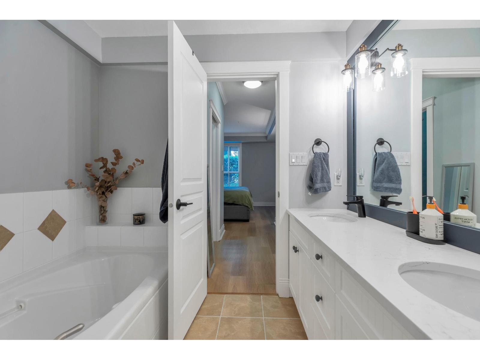 112 1787 154 Street, Surrey, British Columbia  V4A 4S1 - Photo 29 - R3127197