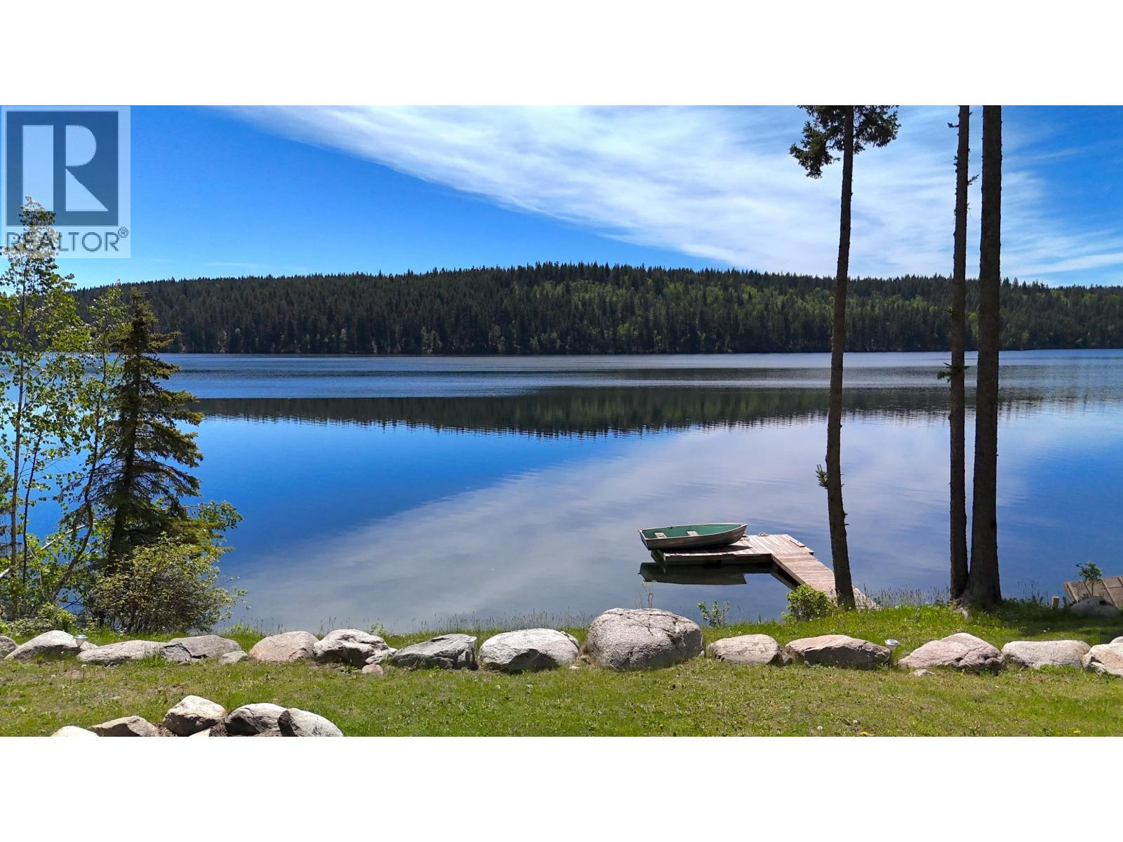 5780 Timothy Lake Road, 100 Mile House, British Columbia  V0K 1T0 - Photo 11 - R3094293