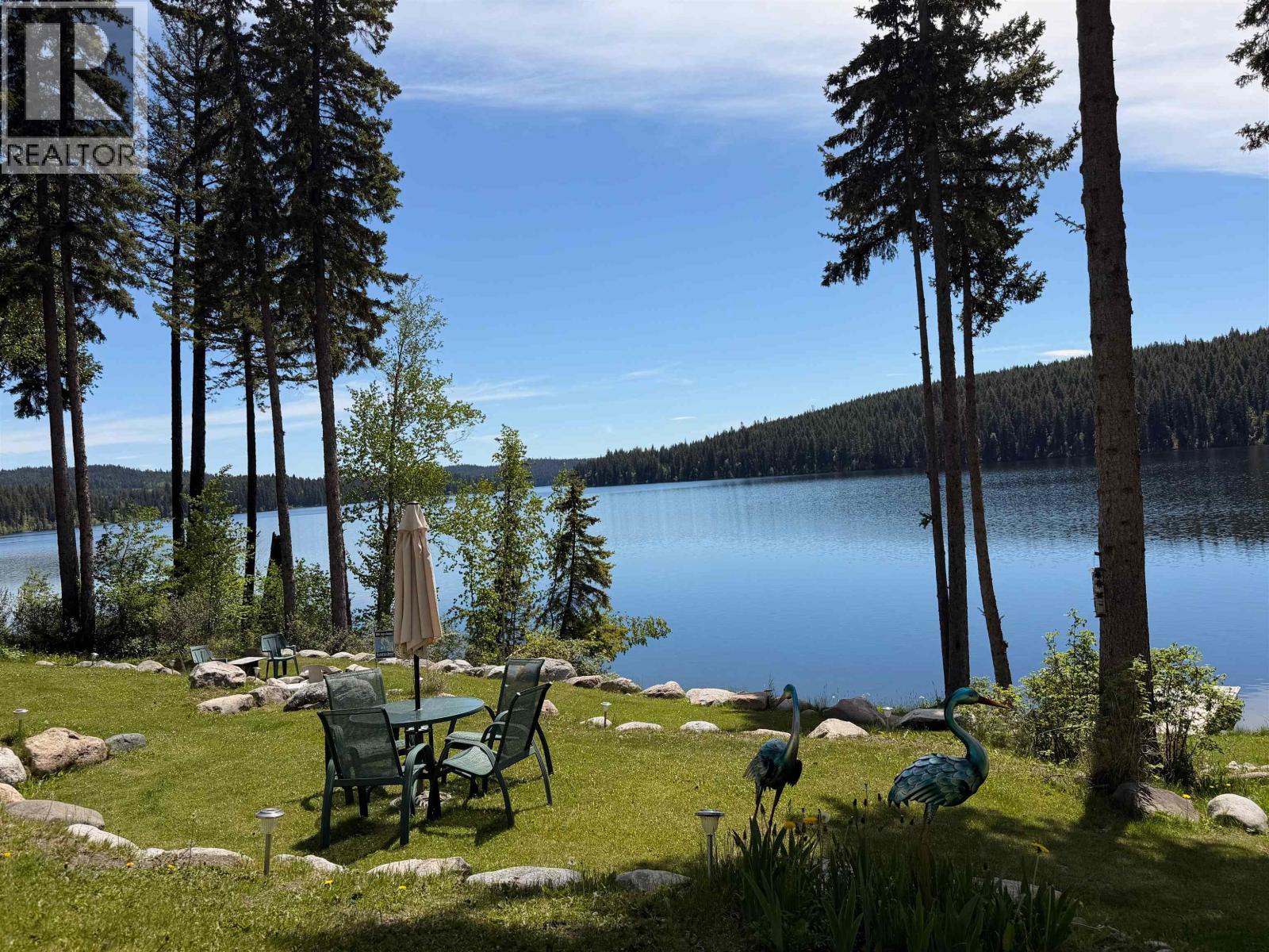5780 Timothy Lake Road, 100 Mile House, British Columbia  V0K 1T0 - Photo 3 - R3094293