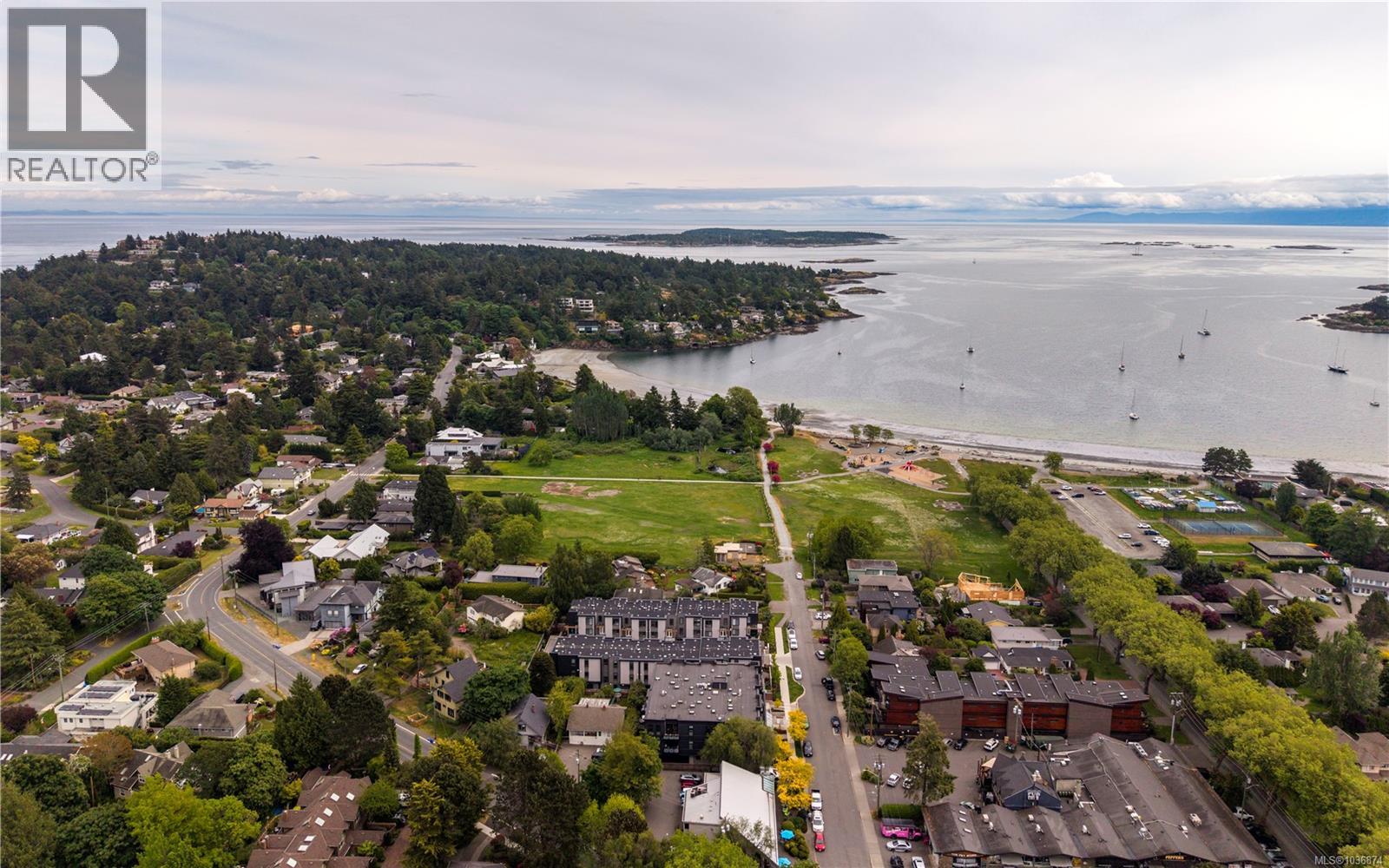 202 2580 Penrhyn St, Saanich, British Columbia  V8N 1G3 - Photo 21 - 1036874