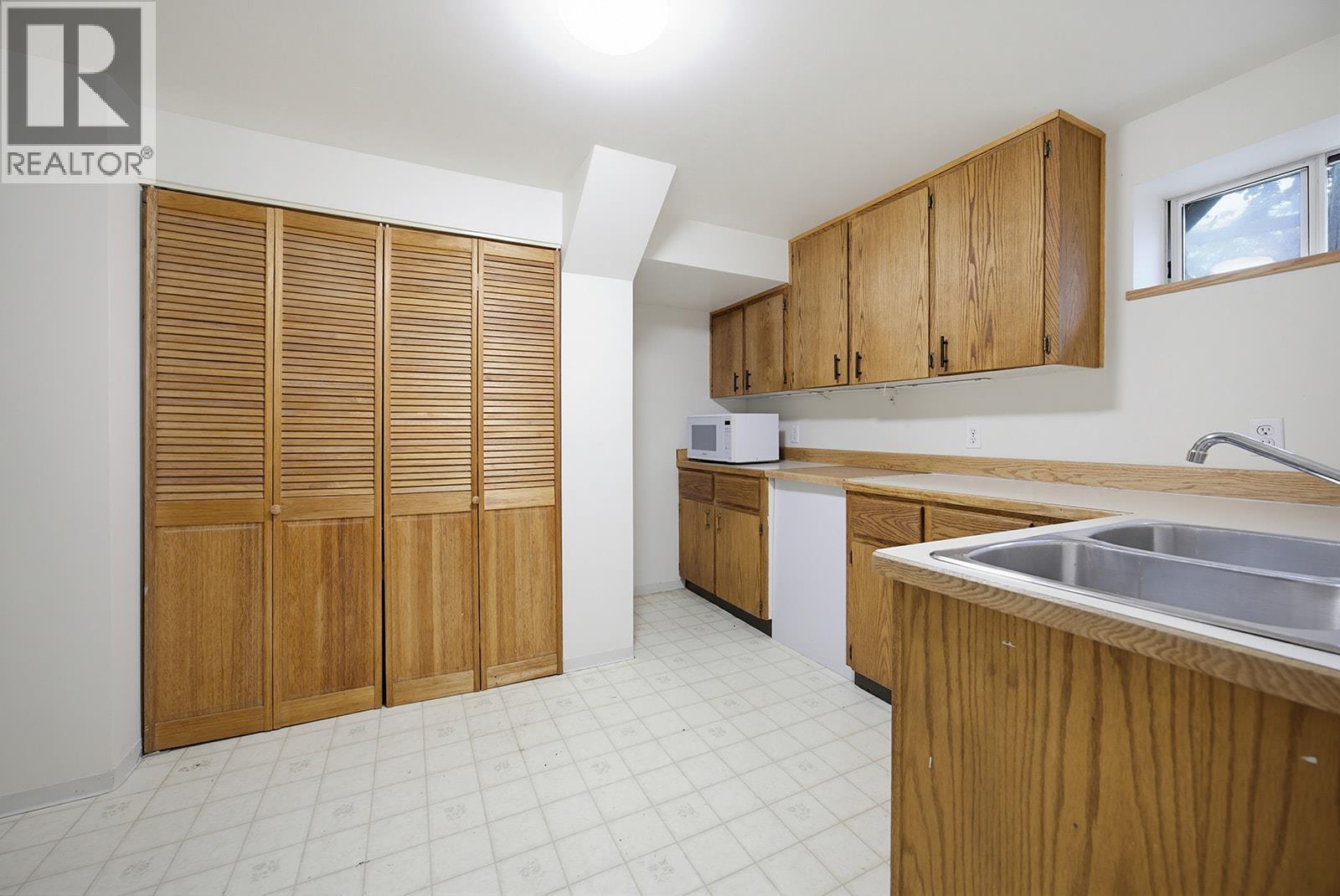 11757 Carr Street, Maple Ridge, British Columbia  V2X 5N1 - Photo 28 - R3129668