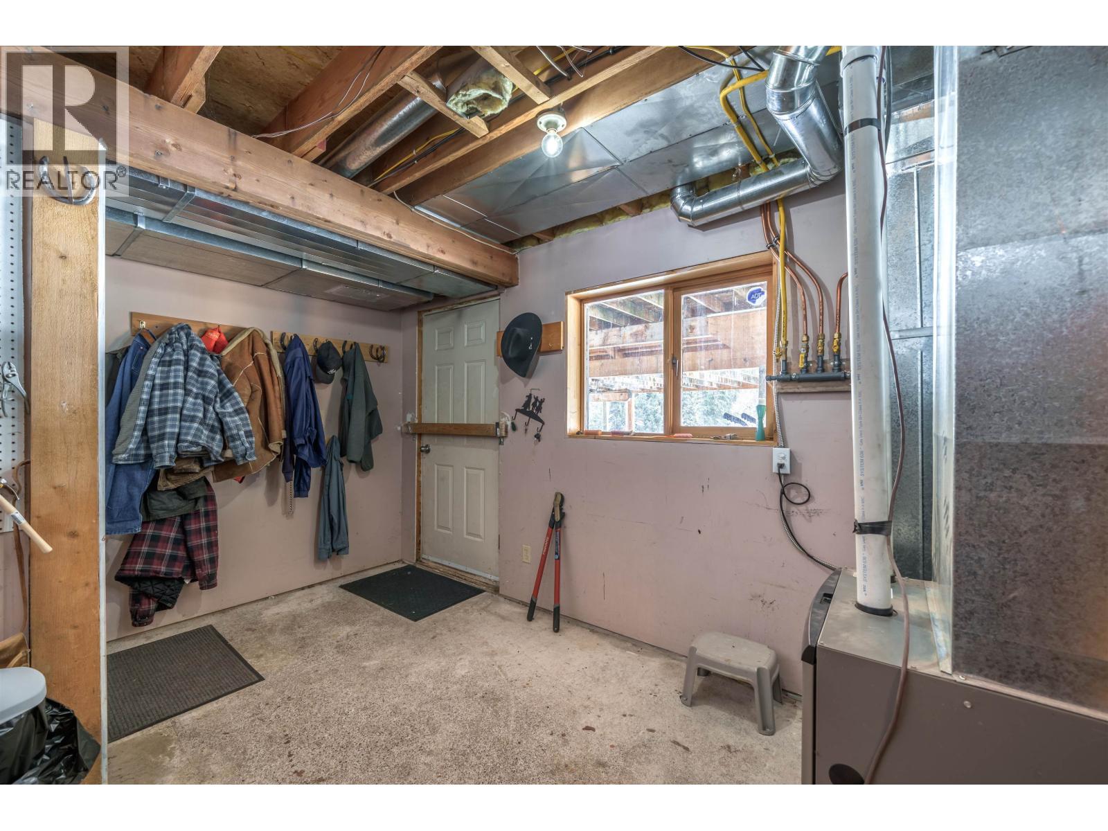 7540 Mccarthy Road, Bridge Lake, British Columbia  V0K 1E0 - Photo 35 - R3101953