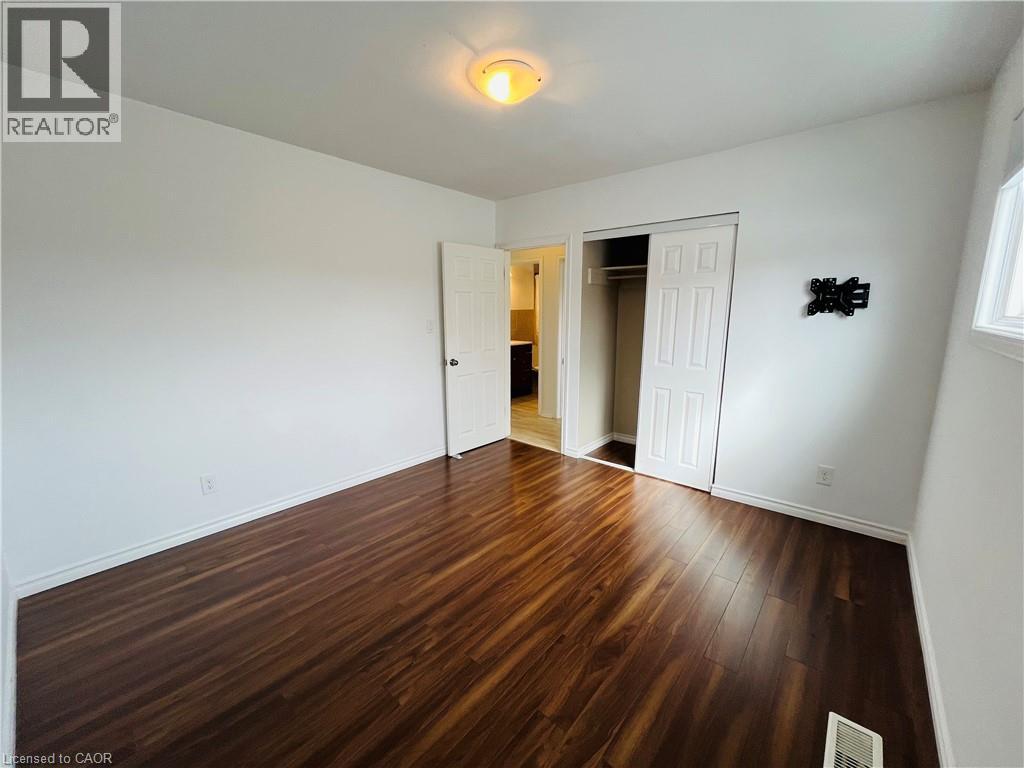 787 Upper Ottawa Street Unit# Bsmt, Hamilton, Ontario  L8T 3T8 - Photo 6 - 40834887
