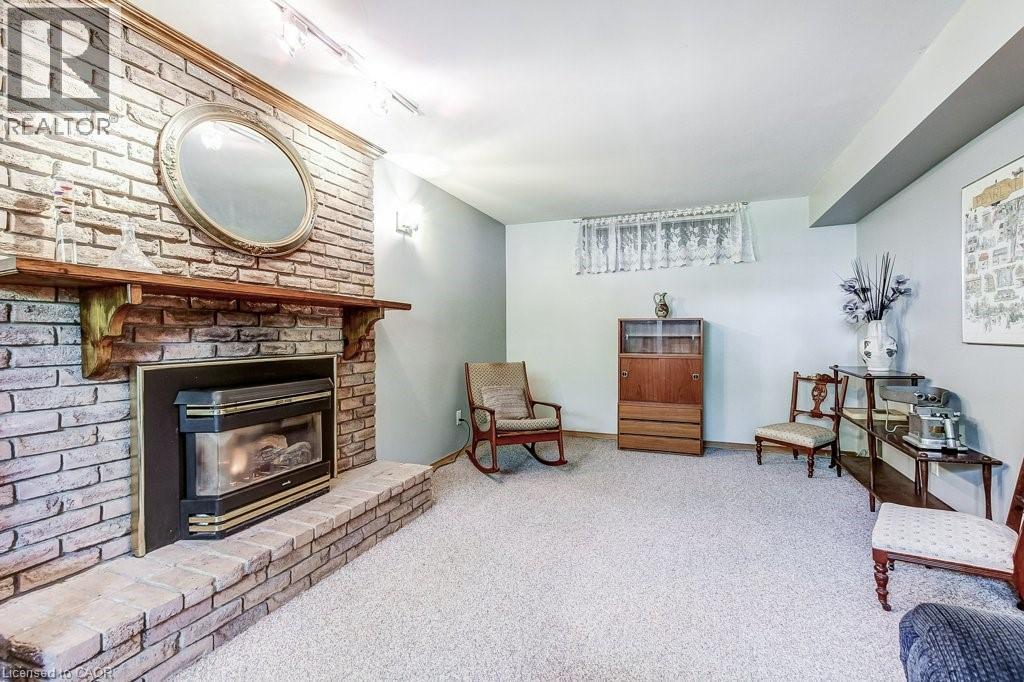 633 Sheraton Road, Burlington, Ontario  L7L 4B3 - Photo 19 - 40834829