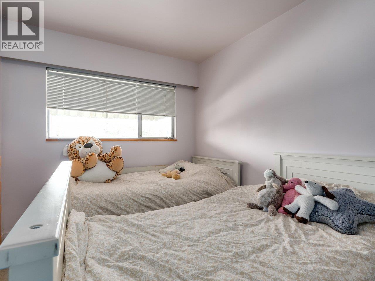 4545 William Street, Burnaby, British Columbia  V5C 3K5 - Photo 12 - R3129442