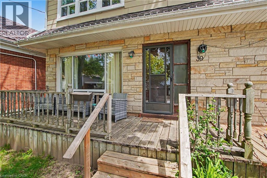 39 Henry Street, Cambridge, Ontario  N1R 3W3 - Photo 3 - 40833988