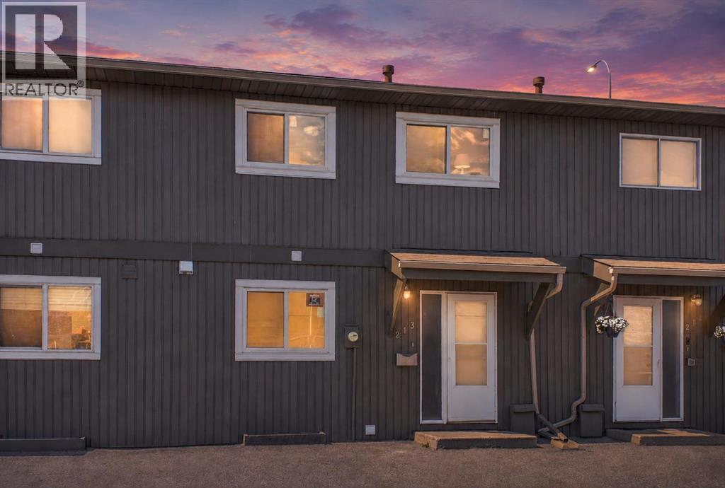 213, 5340 17 Avenue Sw, Calgary, Alberta  T3E 6M3 - Photo 2 - A2314110