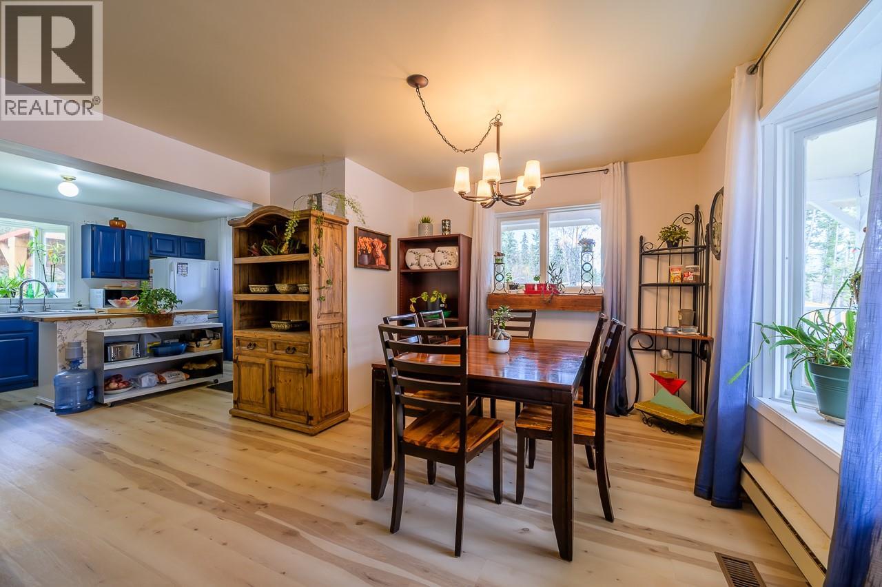 9063 Doyle Road, Kamloops, British Columbia  V0E 1Z1 - Photo 10 - 10389057