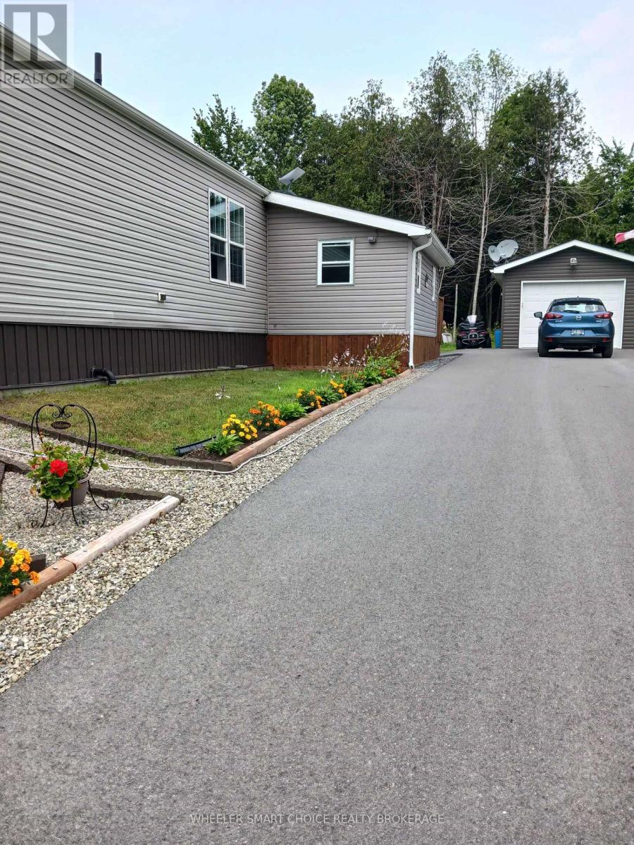 2729 Crows Nest Road E, North Stormont, Ontario  K0C 1T0 - Photo 36 - X12781550