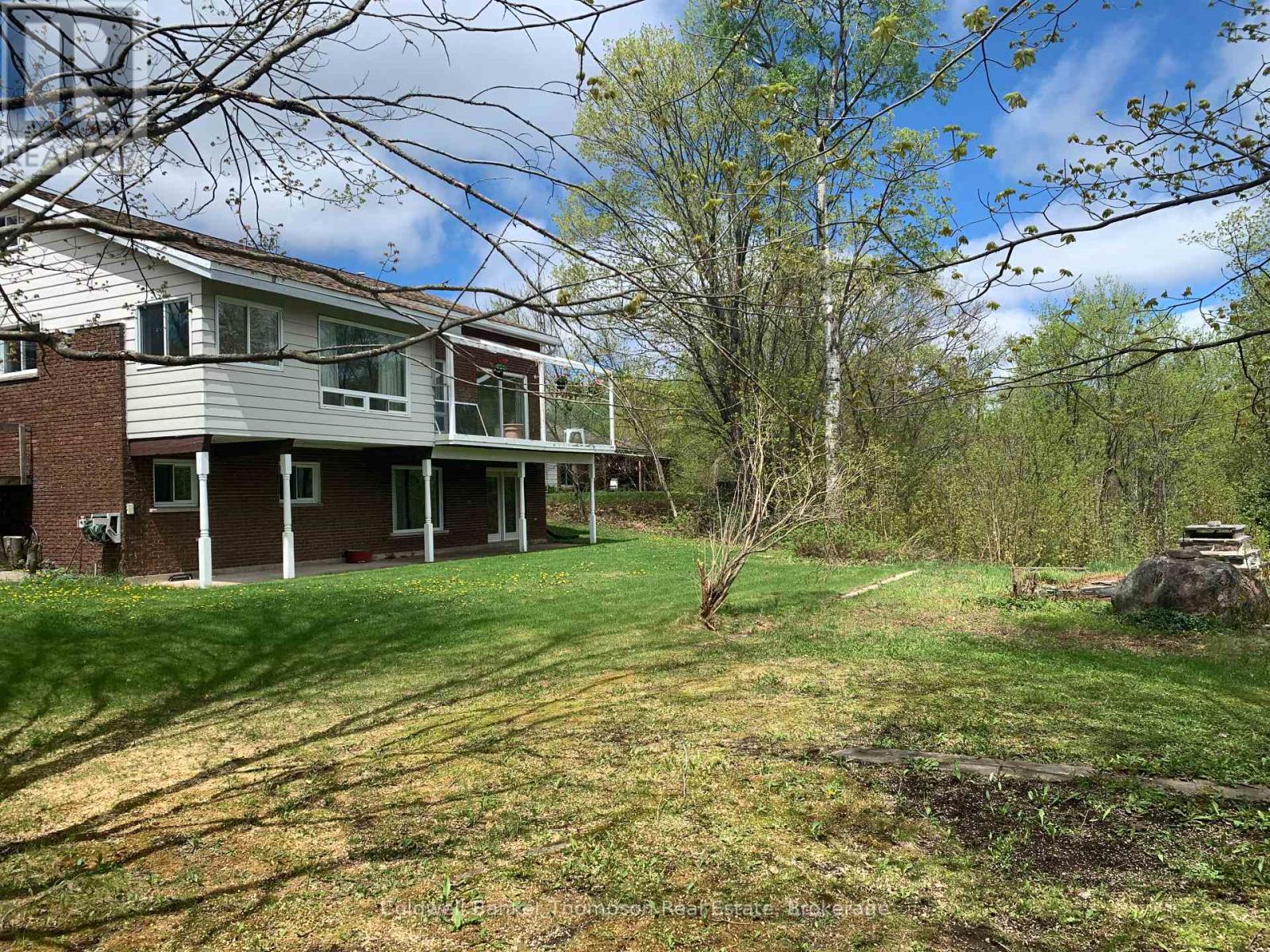 79 Oakridge Drive, Strong, Ontario  P0A 1Z0 - Photo 4 - X13215108