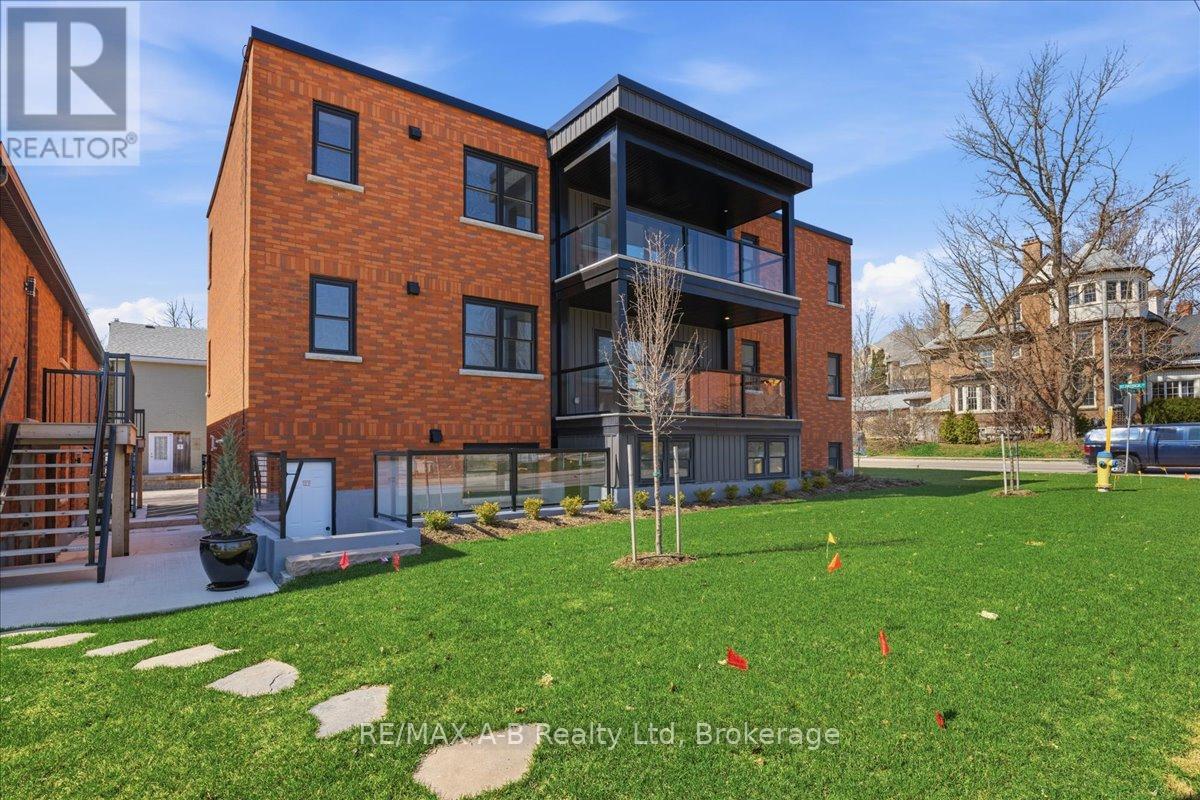 1 - 74a Church Street, Stratford, Ontario N5A 2R2 - Photo 2 - X13215208