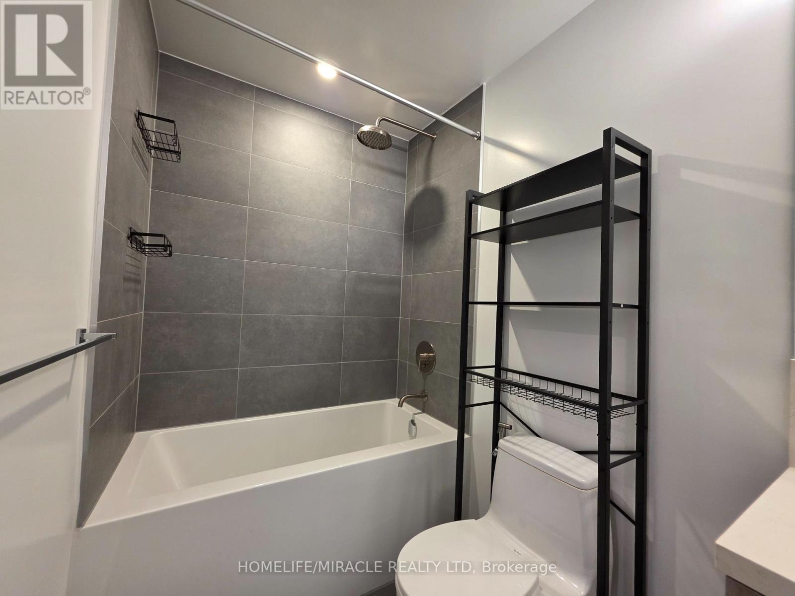 341 - 2020 Bathurst Street, Toronto, Ontario  M5P 0A6 - Photo 10 - C13214878