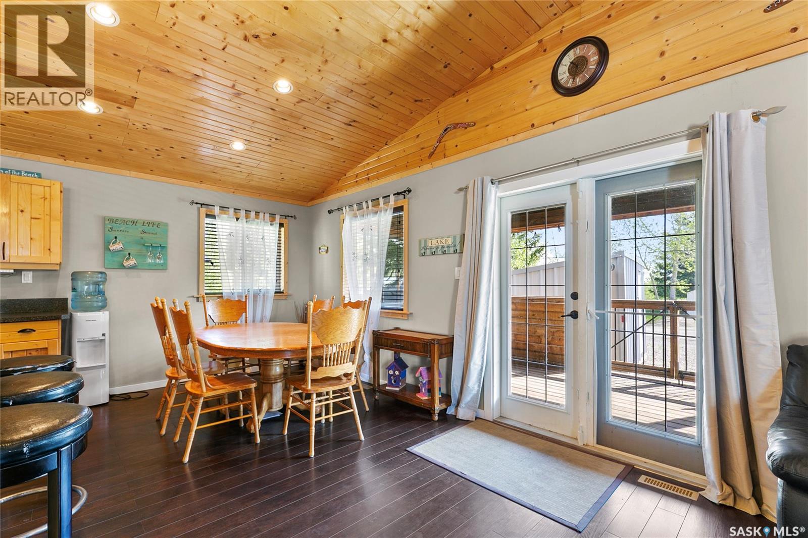 22 Ash Street, Grandview Beach, Saskatchewan  S0G 1C0 - Photo 2 - SK037557