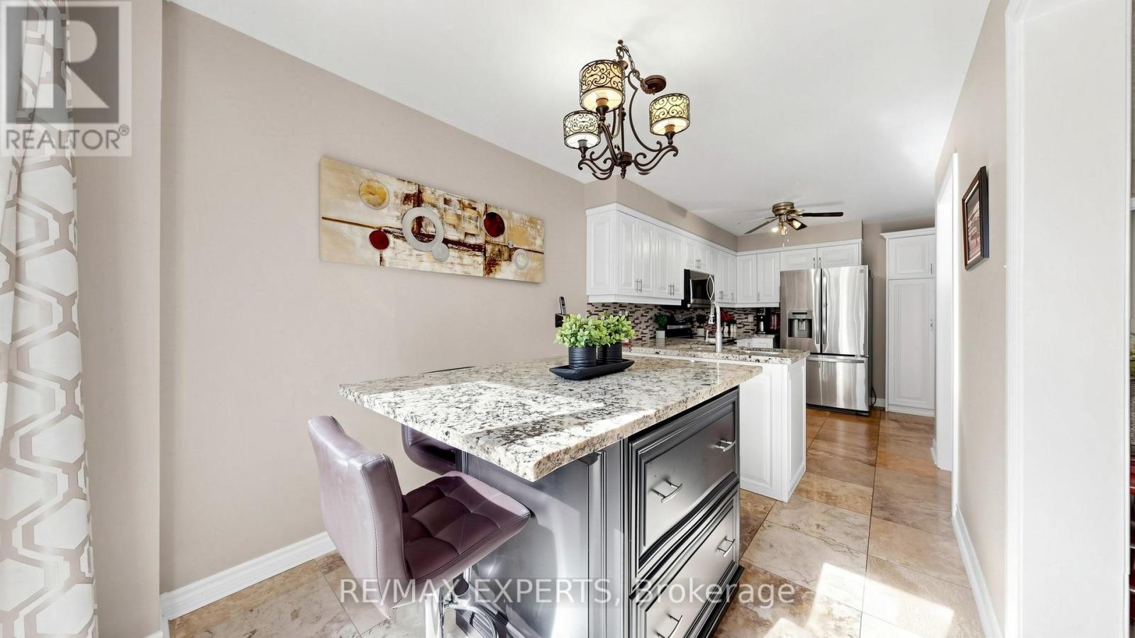229 Rosanna Crescent, Vaughan, Ontario  L6A 2T3 - Photo 12 - N13210362