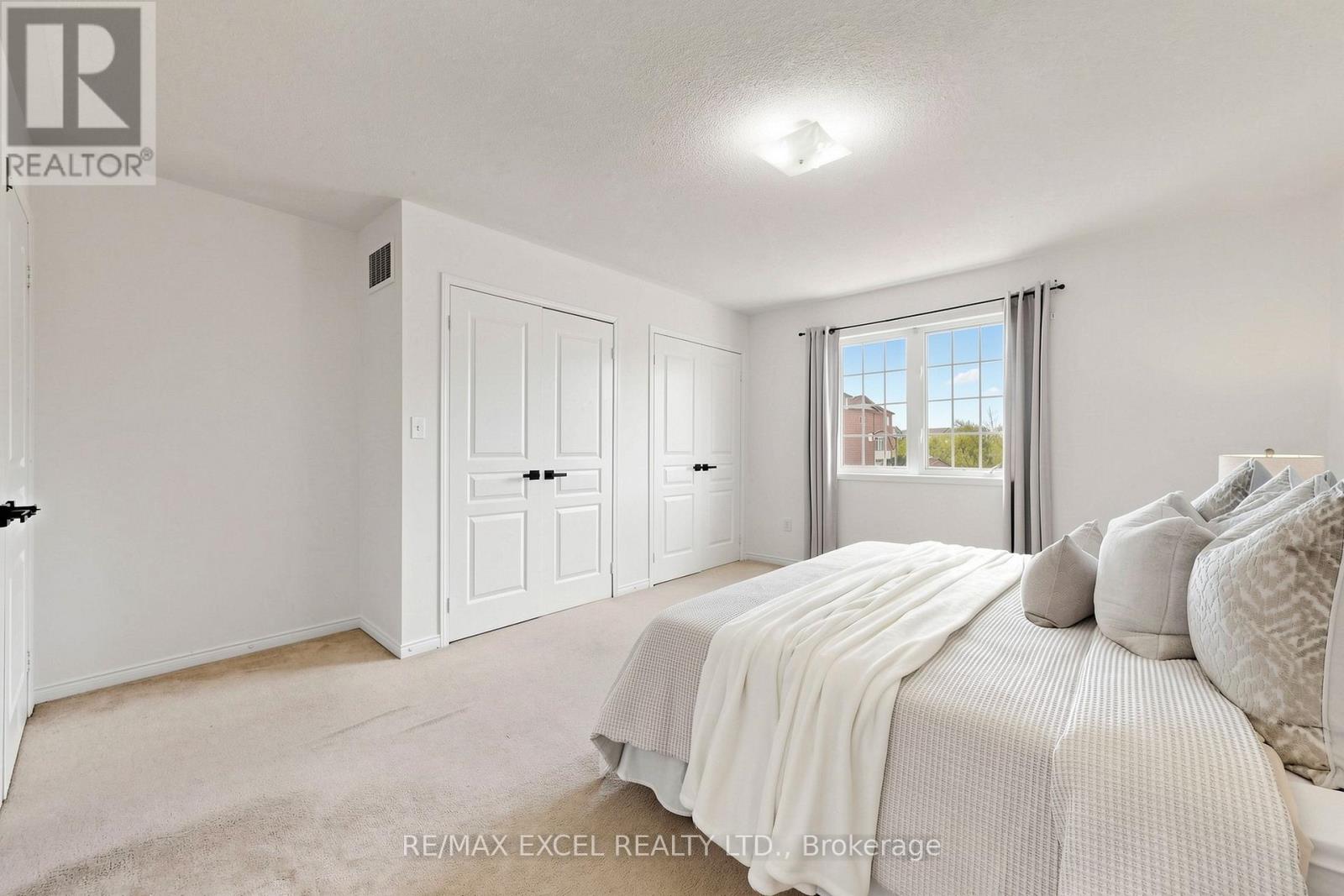 63 Rainbow Valley Crescent, Markham, Ontario  L6E 1M2 - Photo 27 - N13215030