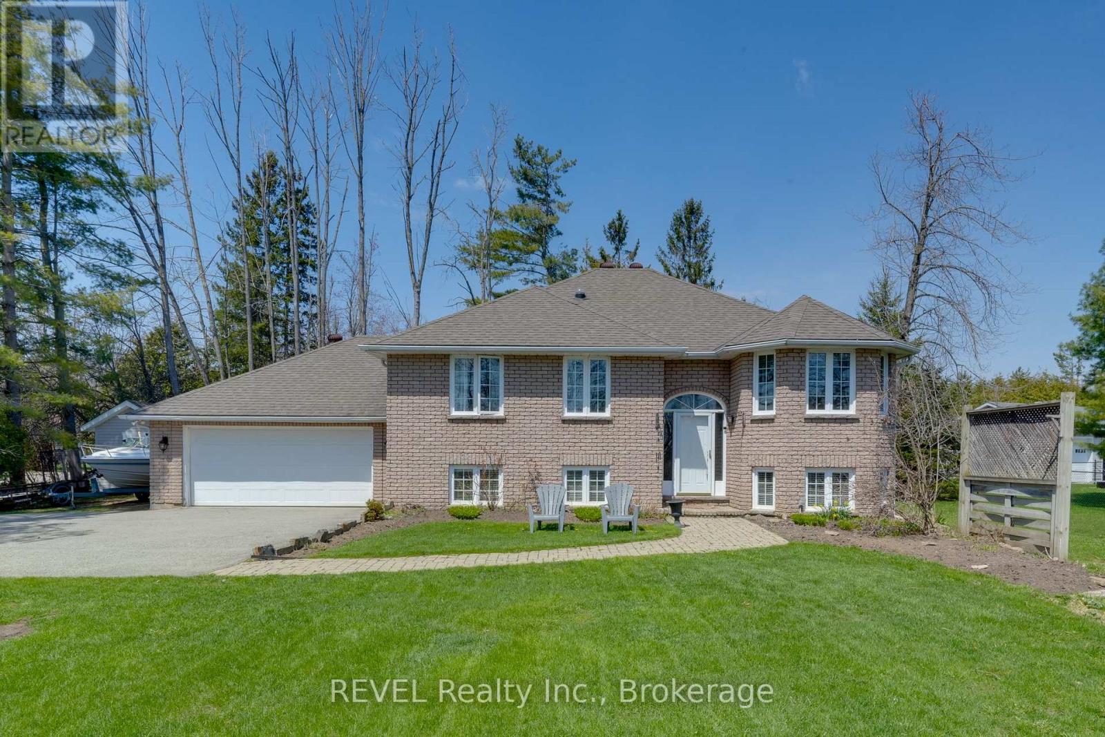 5 Barbara Avenue, Oro-Medonte, Ontario  L0L 2E0 - Photo 2 - S12965850