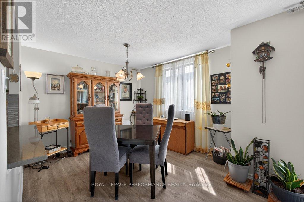 1705 - 470 Laurier Avenue W, Ottawa, Ontario K1R 7W9 - Photo 11 - X13214666