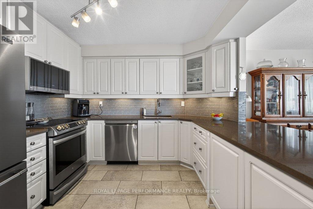 1705 - 470 Laurier Avenue W, Ottawa, Ontario K1R 7W9 - Photo 16 - X13214666