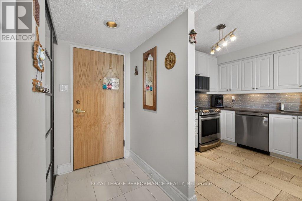 1705 - 470 Laurier Avenue W, Ottawa, Ontario K1R 7W9 - Photo 5 - X13214666