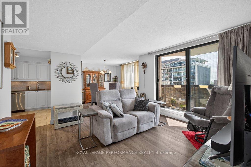 1705 - 470 Laurier Avenue W, Ottawa, Ontario K1R 7W9 - Photo 7 - X13214666