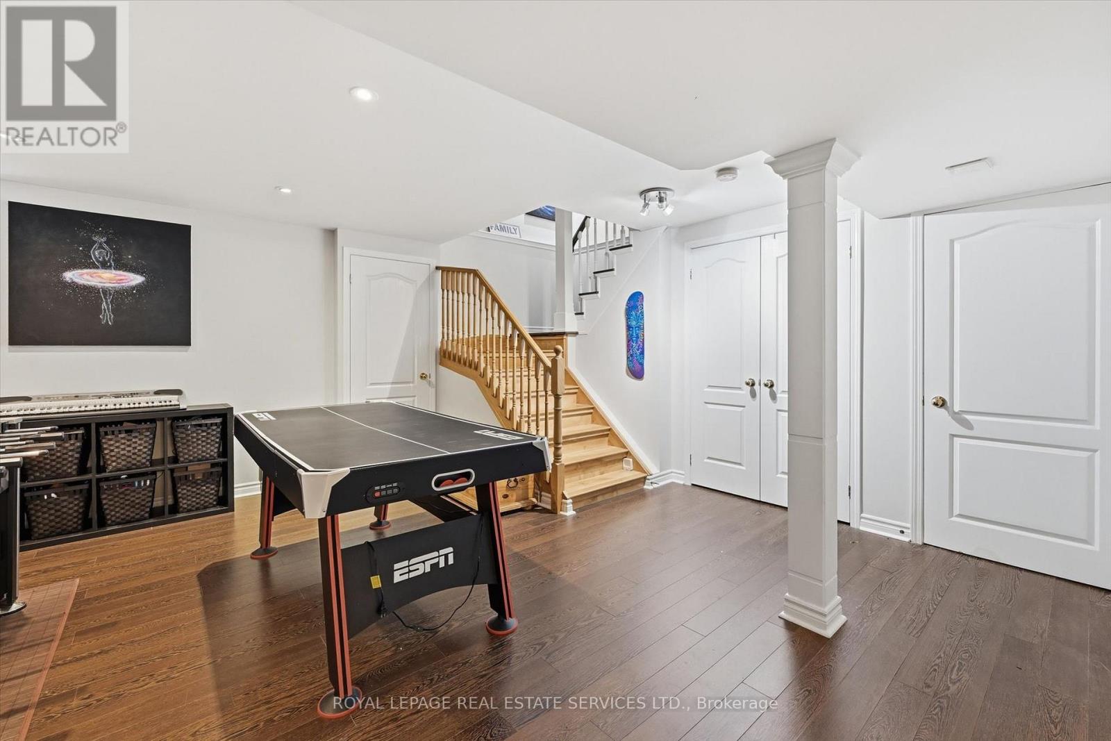172 River Glen Boulevard, Oakville, Ontario  L6H 7K5 - Photo 35 - W13210072