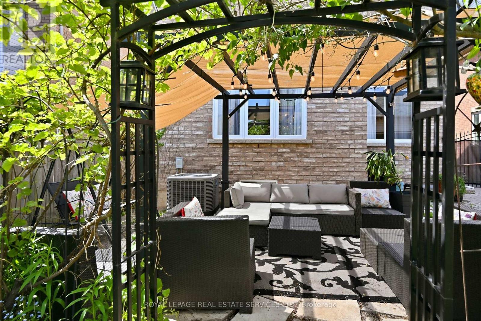 172 River Glen Boulevard, Oakville, Ontario  L6H 7K5 - Photo 45 - W13210072