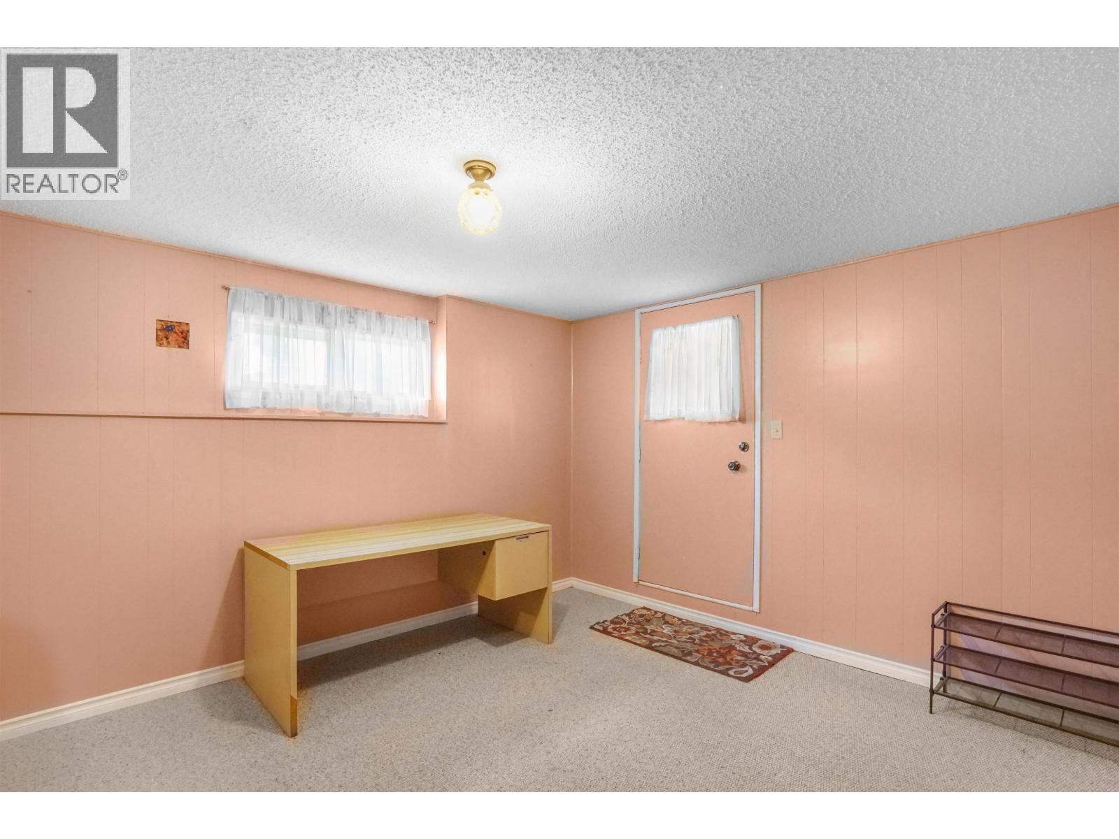 33 Clifford Street, Kitimat, British Columbia  V8C 1B5 - Photo 14 - R3129686