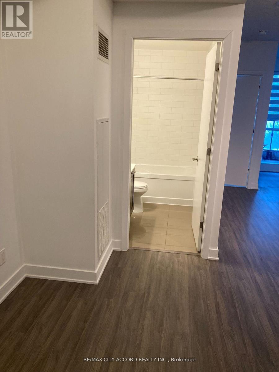 302 - 50 Bruyeres Mews, Toronto, Ontario  M5V 0H8 - Photo 6 - C13215190