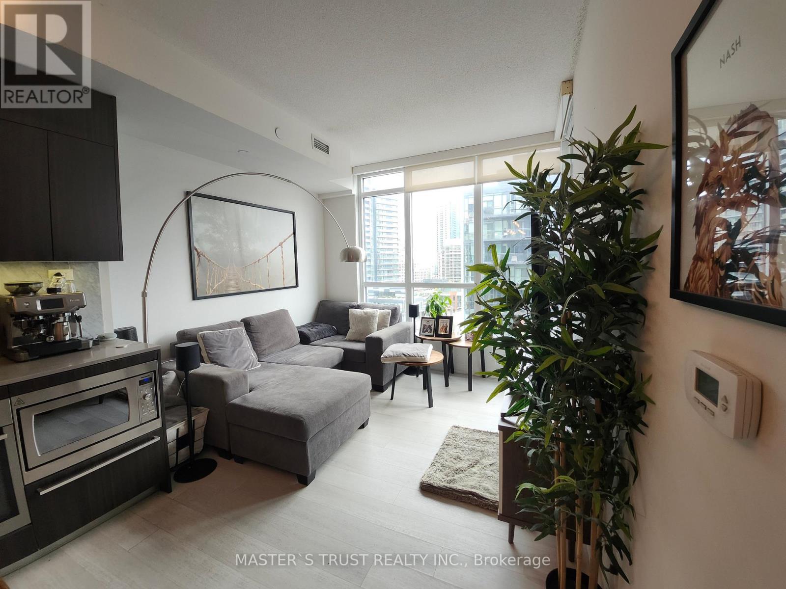 1112 - 80 Queens Wharf Drive, Toronto, Ontario  M5V 0J3 - Photo 5 - C13215332