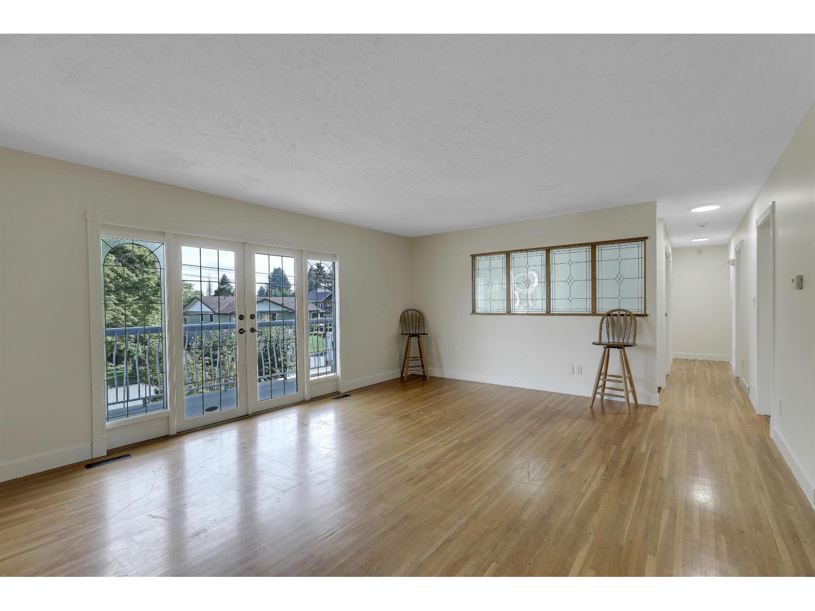 35163 Ewert Avenue, Mission, British Columbia  V2V 6S7 - Photo 6 - R3129269