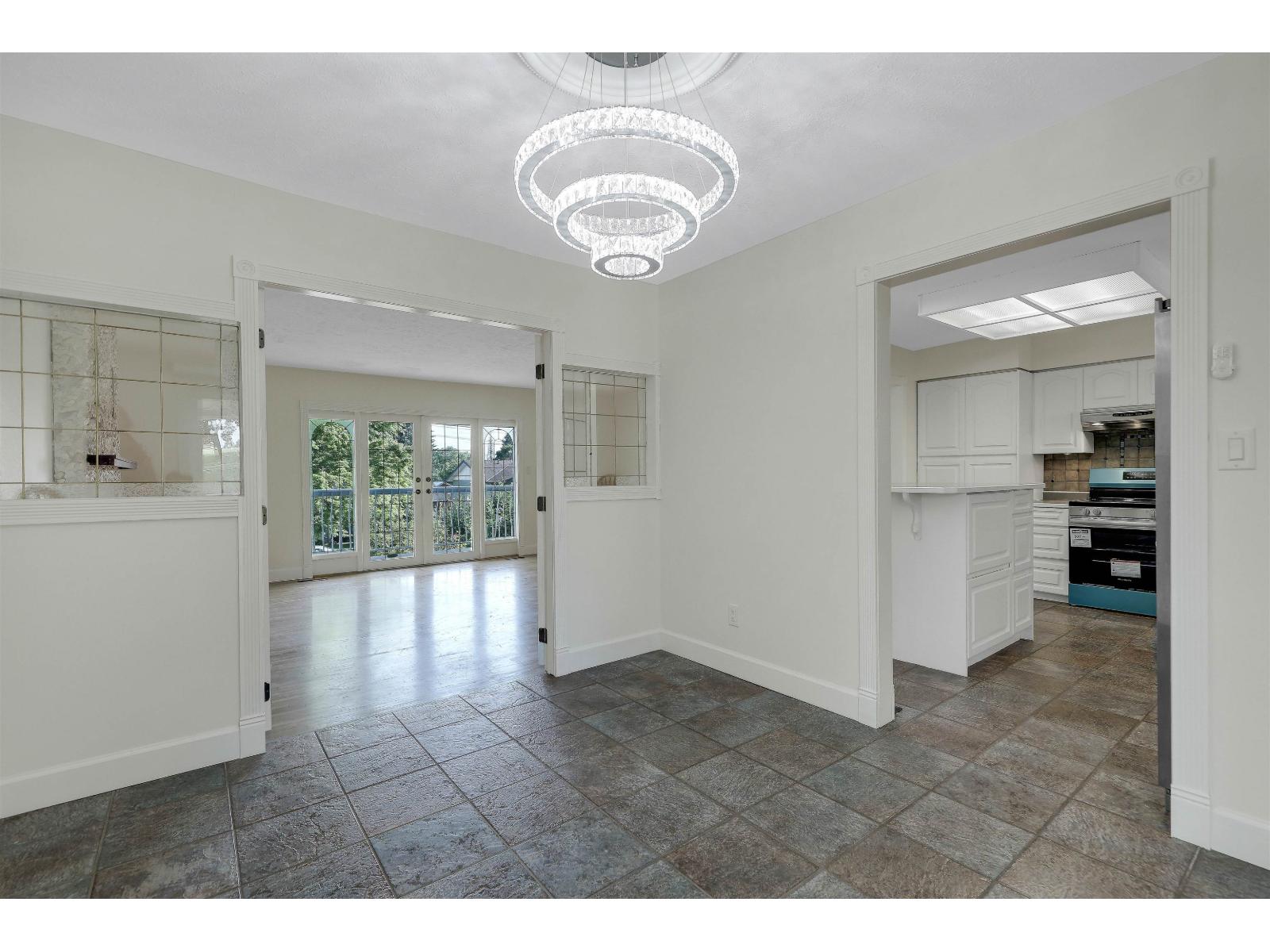 35163 Ewert Avenue, Mission, British Columbia  V2V 6S7 - Photo 9 - R3129269