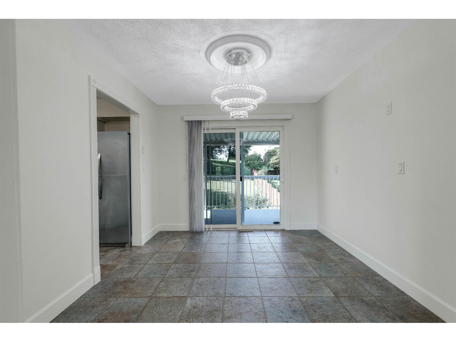 35163 Ewert Avenue, Mission, British Columbia  V2V 6S7 - Photo 7 - R3129269