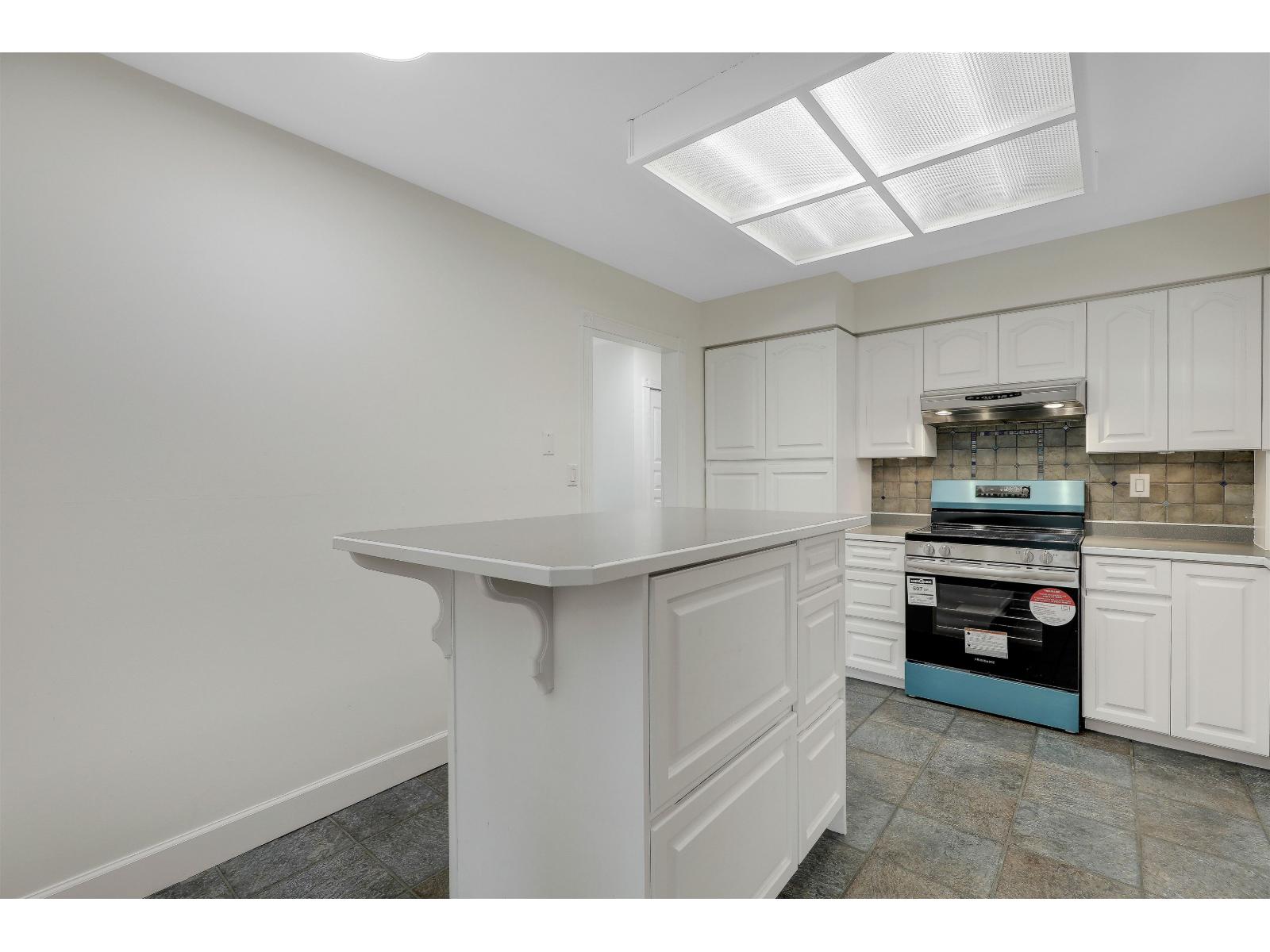 35163 Ewert Avenue, Mission, British Columbia  V2V 6S7 - Photo 10 - R3129269