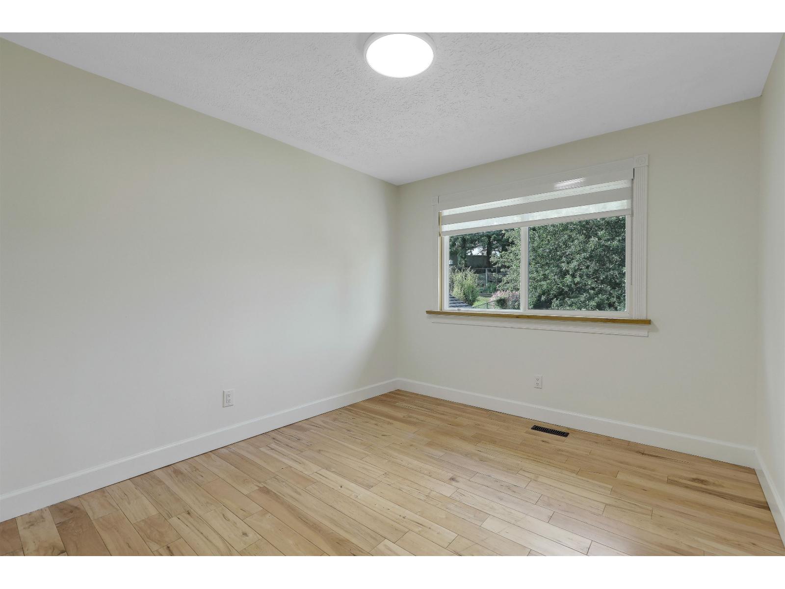 35163 Ewert Avenue, Mission, British Columbia  V2V 6S7 - Photo 15 - R3129269