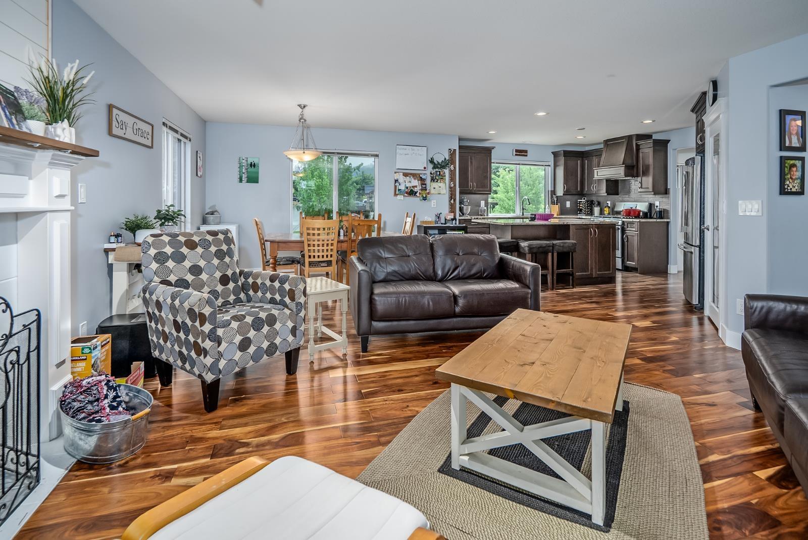 35452 Strathcona Court, Abbotsford, British Columbia  V3G 3A2 - Photo 6 - R3128798