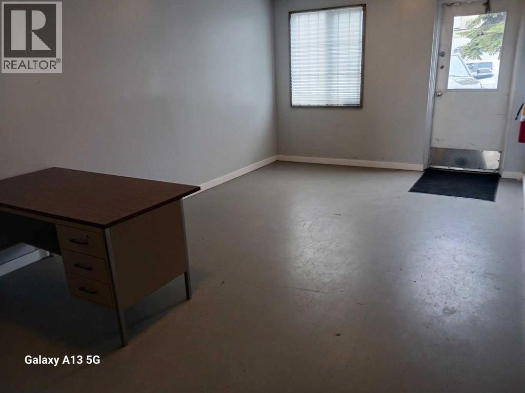 6789 52 Avenue, Red Deer, Alberta  T4N 4K8 - Photo 24 - A2315291