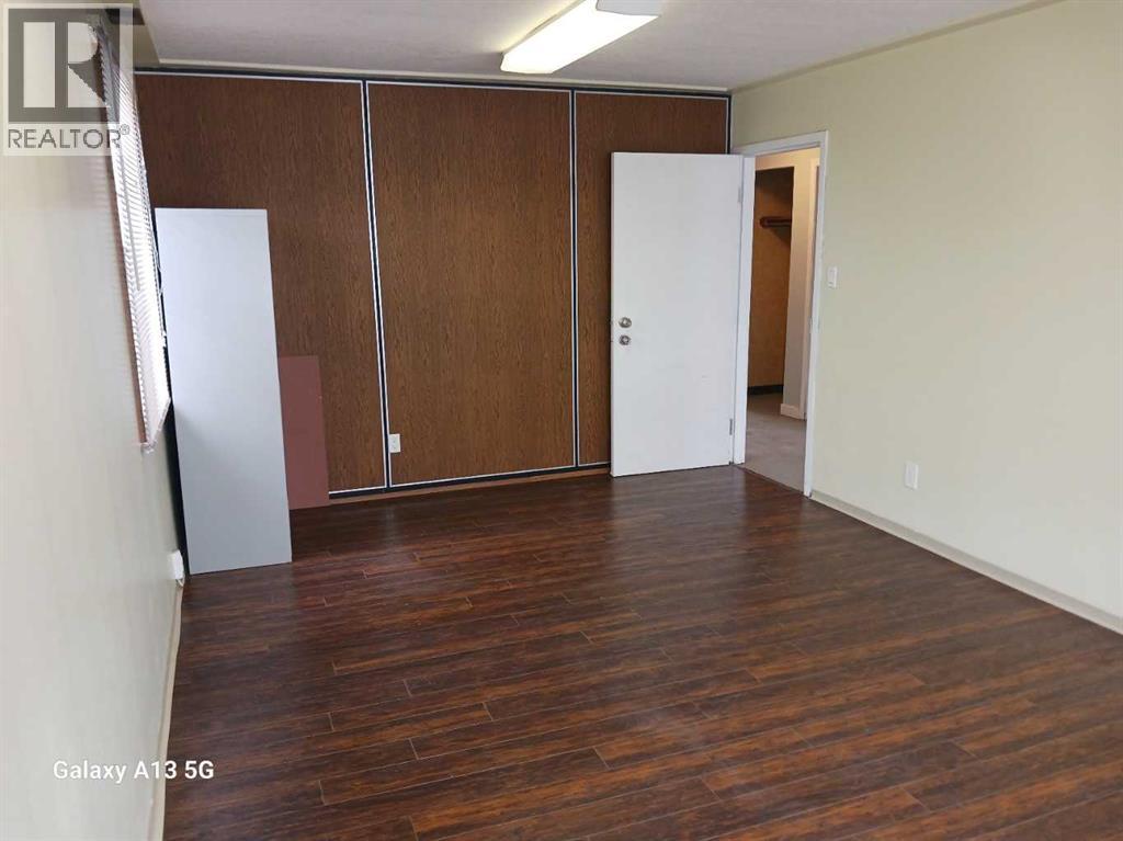 6789 52 Avenue, Red Deer, Alberta  T4N 4K8 - Photo 26 - A2315291