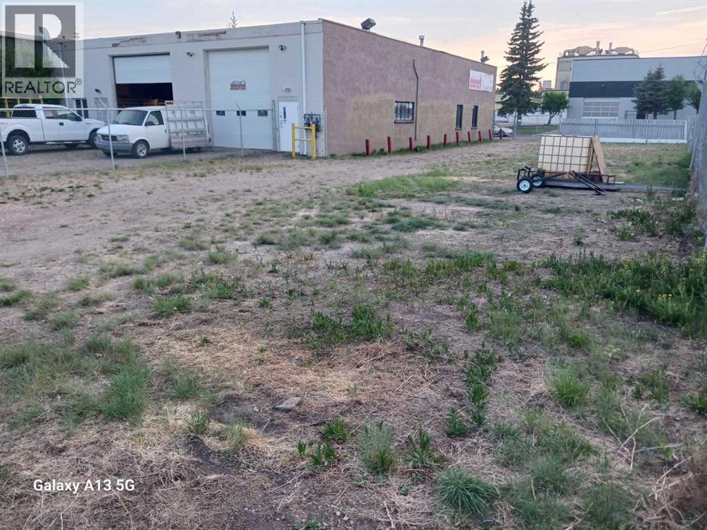 6789 52 Avenue, Red Deer, Alberta  T4N 4K8 - Photo 33 - A2315291