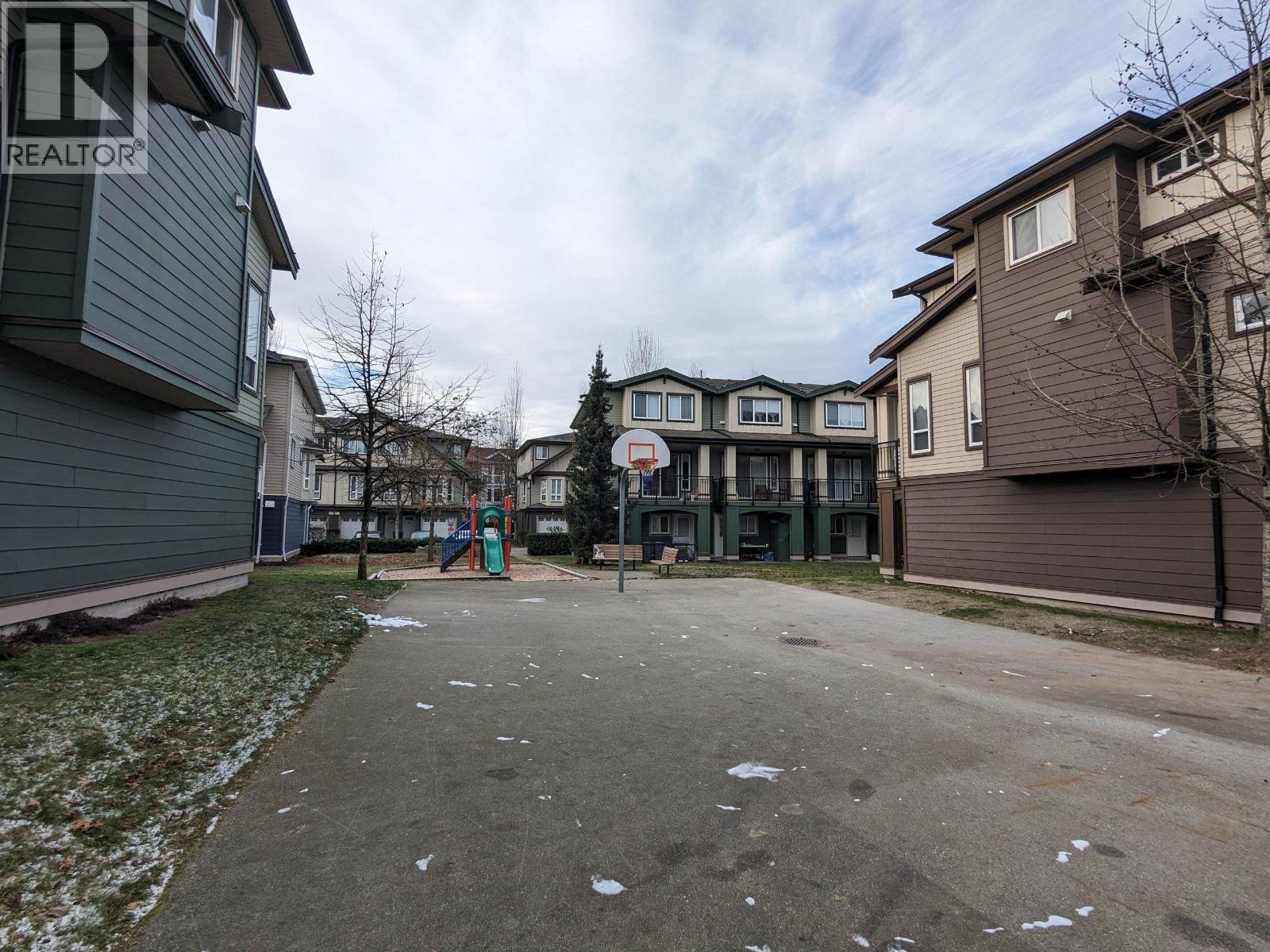 33 160 Pembina Street, New Westminster, British Columbia V3M 0A3 - Photo 19 - R3115767