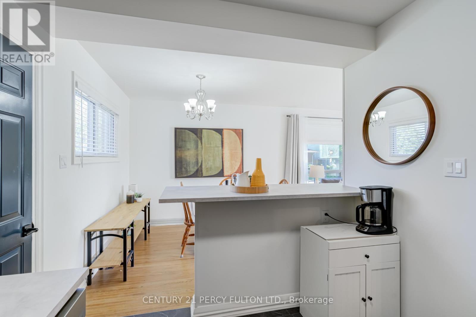 10 Mendip Crescent, Toronto, Ontario  M1P 1Y4 - Photo 18 - E13215034