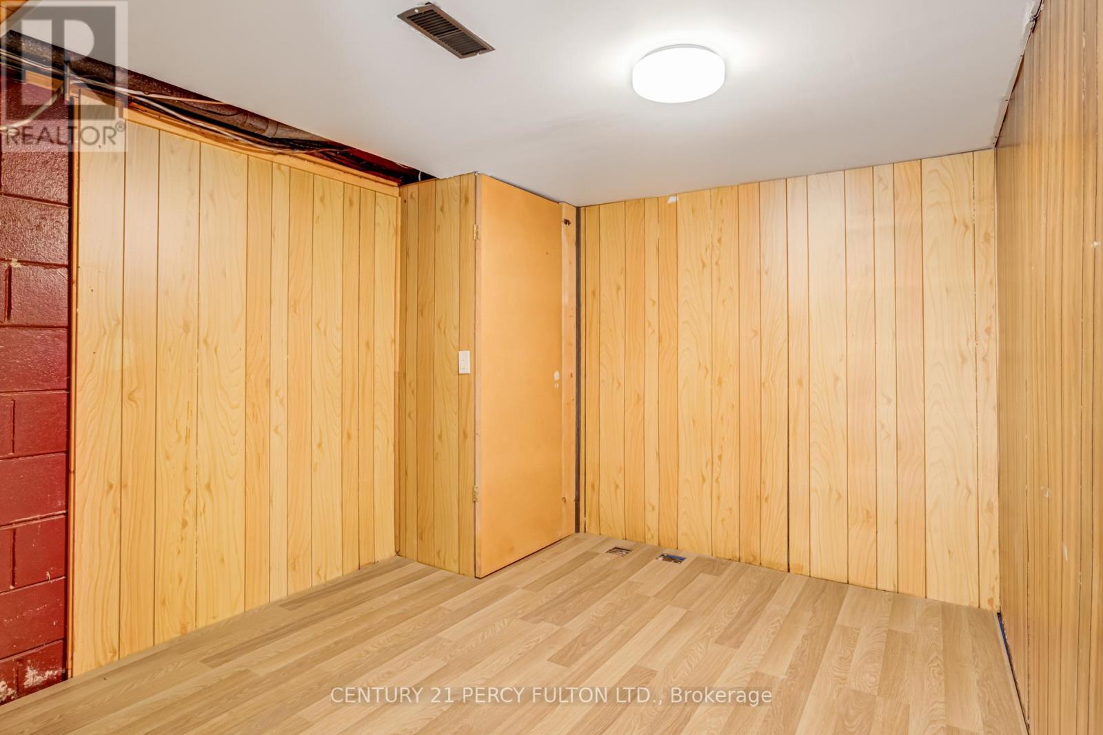 10 Mendip Crescent, Toronto, Ontario  M1P 1Y4 - Photo 37 - E13215034
