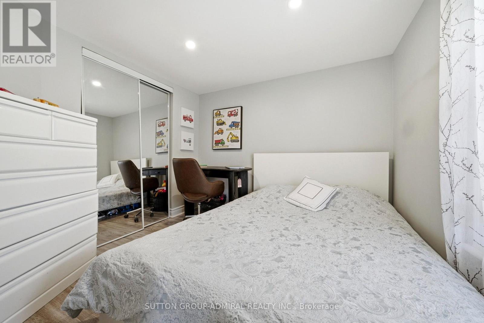 20 Brock Street E, Oshawa, Ontario  L1G 1R9 - Photo 18 - E13215146