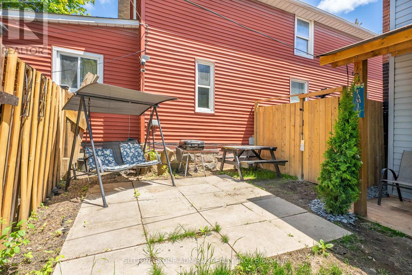 20 Brock Street E, Oshawa, Ontario  L1G 1R9 - Photo 32 - E13215146
