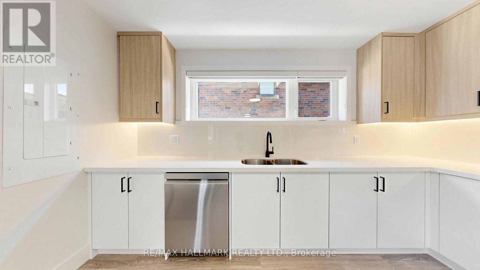 Main Floor - 655 O'connor Drive, Toronto, Ontario  M4C 3A8 - Photo 19 - E13215192