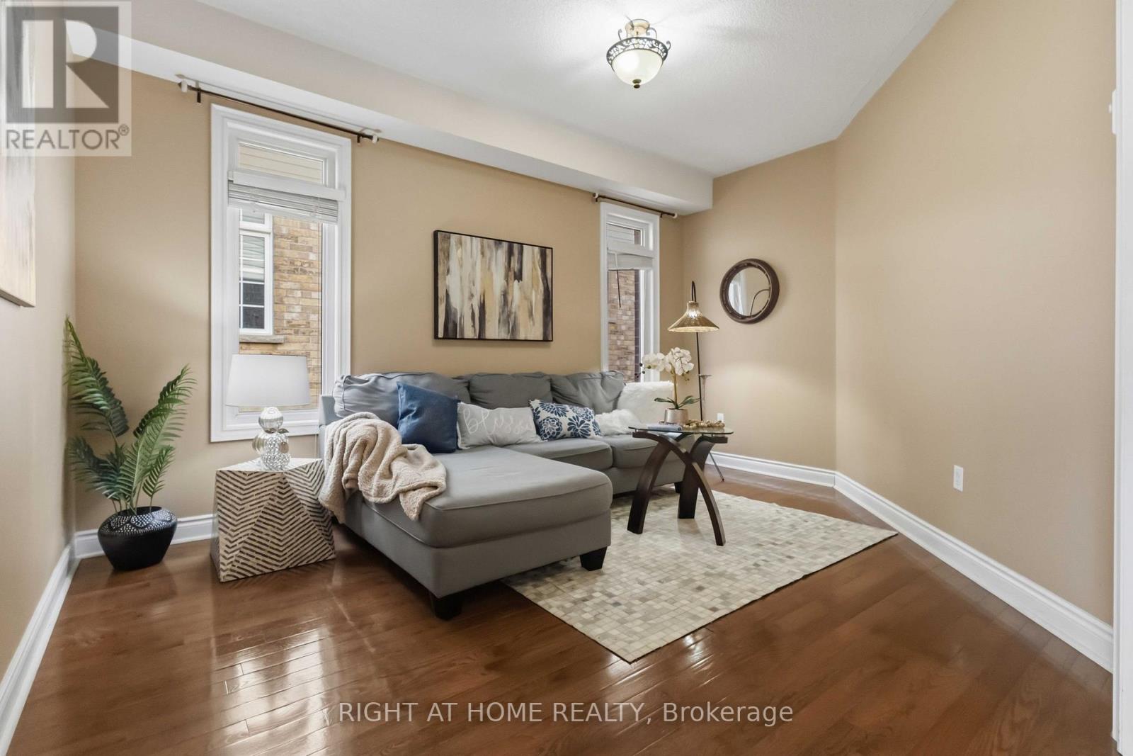 1649 Quail Run Drive, Oshawa, Ontario  L1K 0L9 - Photo 5 - E13215230